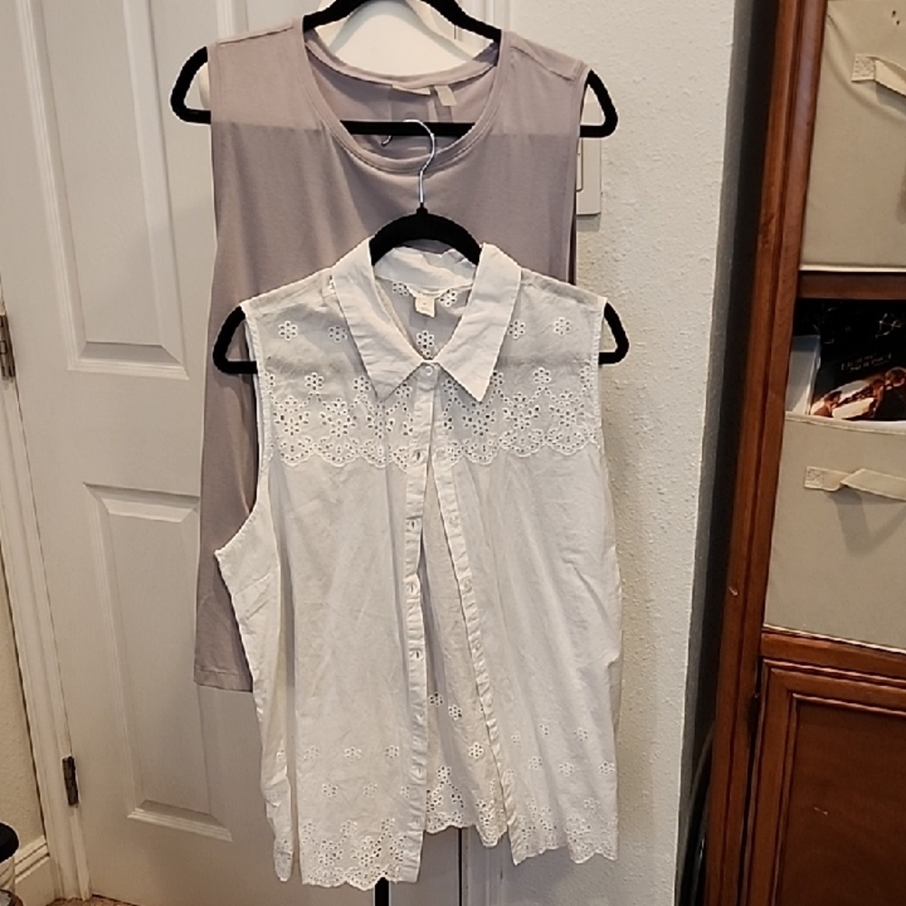 Lot Of 2 Tops. Zella and White Eyelet Sleeveless Blouse. 1X